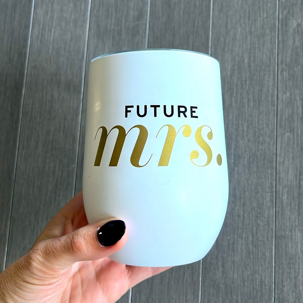 Stemless wine glass